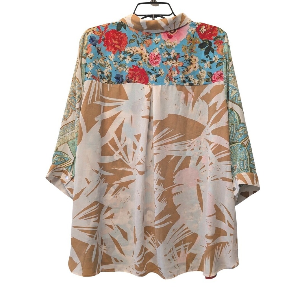 Rose + Olive Mixed Floral Abstract Print Button Down Blouse Blue Tan 3/4 Sleeve - Picture 2 of 10